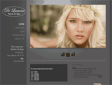 Tablet Screenshot of delamoursalon.com